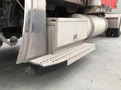 freightliner coronado side steps