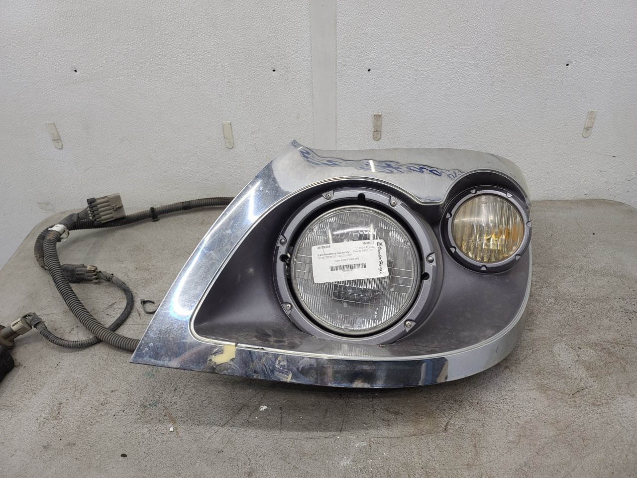 3605816C93 | International WORKSTAR Headlamp for Sale