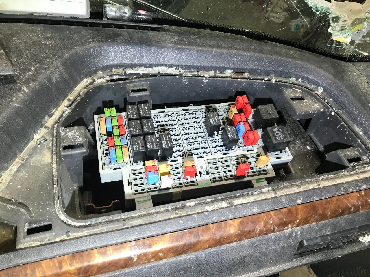 International LT Fuse Box for Sale