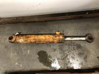 Case 821 Right/Passenger Hydraulic Cylinder - Core | P/N 1986978C1