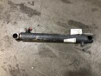 New Holland L160 Left/Driver Hydraulic Cylinder - Used | P/N 86633433