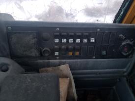 Volvo L220E Right/Passenger Electrical, Misc. Parts - Used