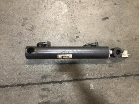 Bobcat S300 Right/Passenger Hydraulic Cylinder - Used | P/N 7208419