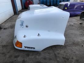 1998-2003 Volvo VNL White Hood - For Parts