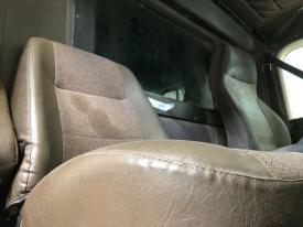 International 5000 (PAYSTAR) Right/Passenger Suspension Seat - Used