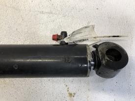 Bobcat S205 Left/Driver Hydraulic Cylinder - Used | P/N 7117667