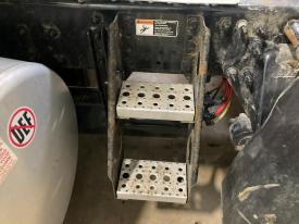 Freightliner CASCADIA Left/Driver Step (Frame, Fuel Tank, Faring) - Used