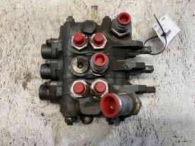 Hyster H40H Hydraulic Valve - Used