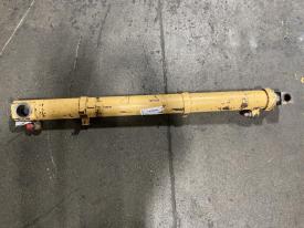 Ford 555 Left/Driver Hydraulic Cylinder - Used | P/N E3NNL905AA