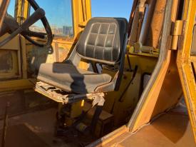 Case 680E Seat - Used | P/N L57148