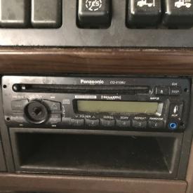 Volvo VNL CD Player A/V Equipment (Radio), Panasonic CQ-5109U/ Needs Cleaned/ Volume Dial Missing
