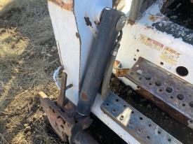 Bobcat S220 Right/Passenger Hydraulic Cylinder - Used | P/N 7208419