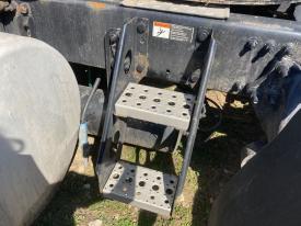 Freightliner CASCADIA Step (Frame, Fuel Tank, Faring) - Used