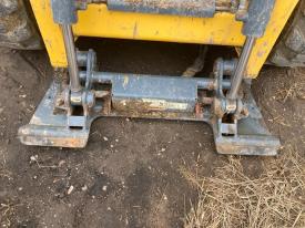 Gehl R165 Quick Coupler - Used