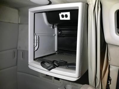 Volvo VNL Cabinets