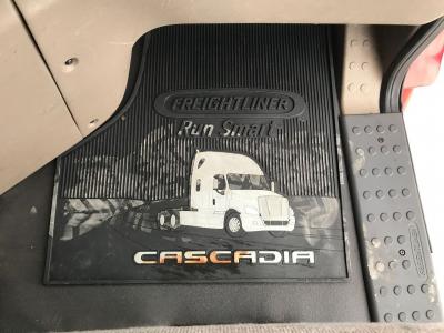 Freightliner Cascadia Floor Mat