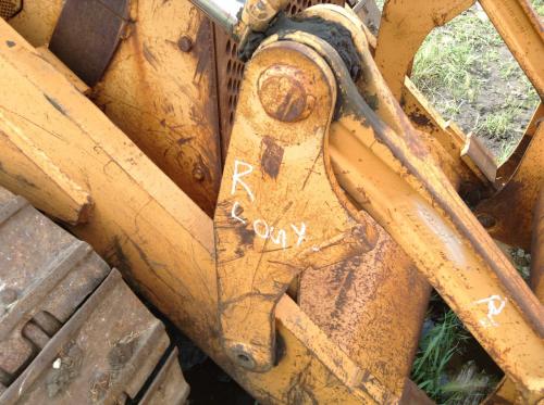 1987 Case 855 Right Linkage