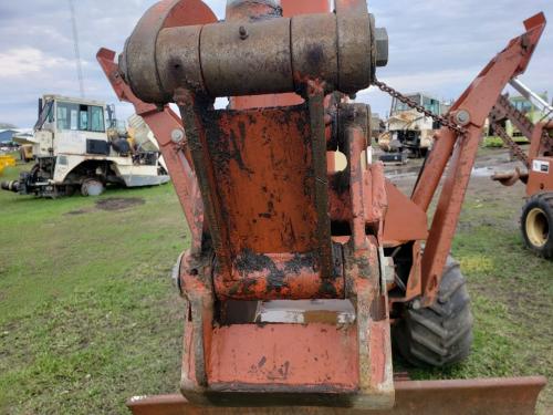 1973 Ditch Witch R40 Linkage: P/N 321-236