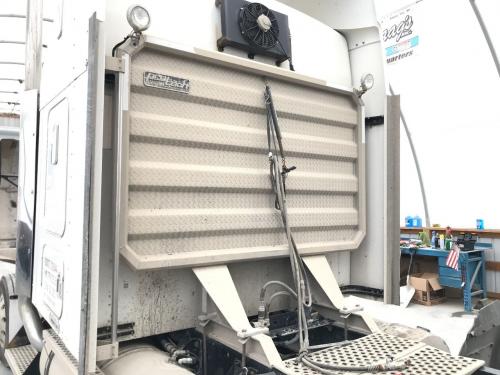 2007 Kenworth T800 Headache Rack (Cab Rack): Pro Tech, Aluminum, Overall Width - 79" Mounts - 33.75", Overall Height (From Frame Up) - 68" , 51"
