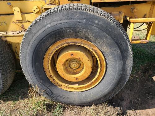 1971 Galion T600B Right Tire And Rim