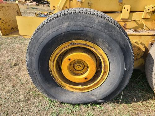 1971 Galion T600B Right Tire And Rim