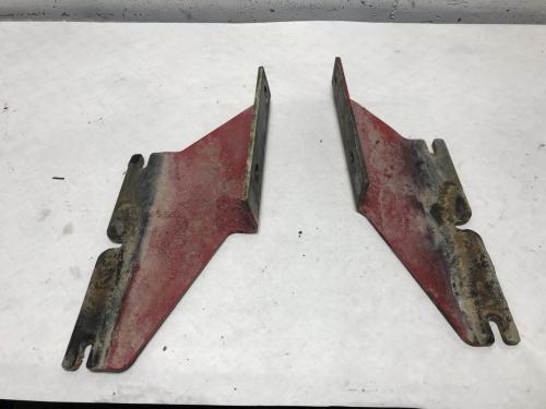 2010 Kenworth T800 Right Pair Of Dpf Mounting Brackets