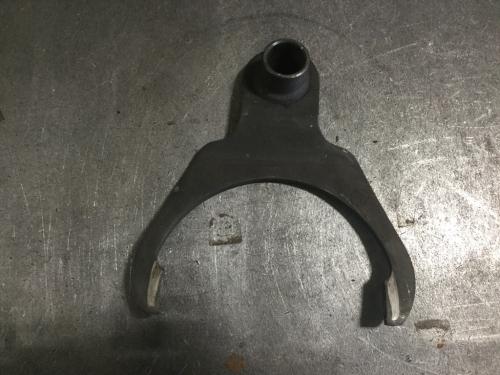 Meritor RD23160 Diff & Pd Shift Fork: P/N 3296T1086