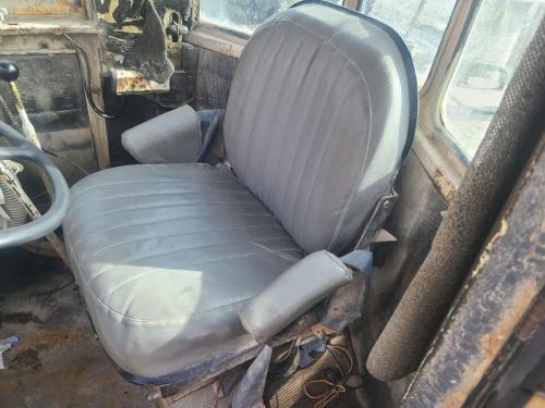 1983 Dresser 530 Seat: P/N 1120592C91