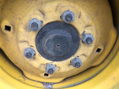 1996 Gehl 4625SX Equip Axle Assembly: P/N 128982