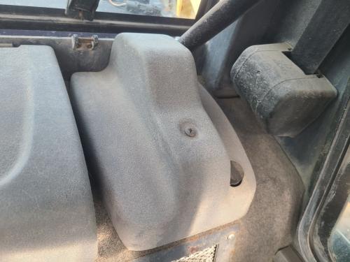 2007 Mustang 2109 Left Interior, Misc. Parts: P/N 183122