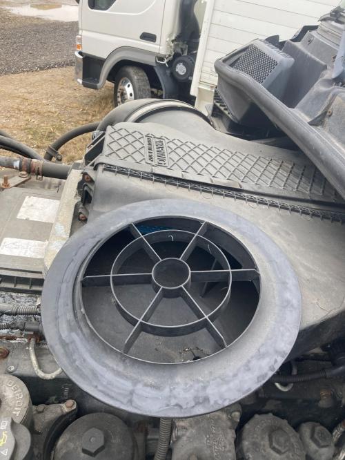 2013 Freightliner CASCADIA 13-inch Poly Donaldson Air Cleaner