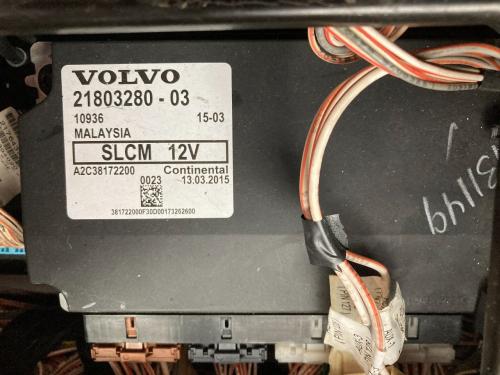 2014 Volvo VNL Light Control Module | P/N 21803280-03 | Volvo Vecu