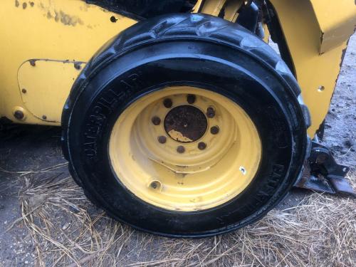2016 Cat 226D Right Tire And Rim