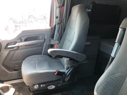2019 Kenworth T680 Right Seat, Air Ride