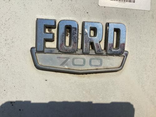 1972 Ford LN700 Emblem
