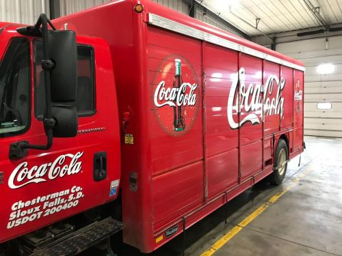 Beverage Body | Length: 21 | 21' 8" Long, 95" Wide, 98" Tall. 12 40" Wide Doors, 178" Cab To Axle. Scratches On Door Trim, Back Bumper Damaged