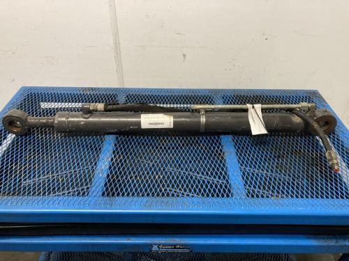 2017 Case SR160 Left Hydraulic Cylinder: P/N 47364867