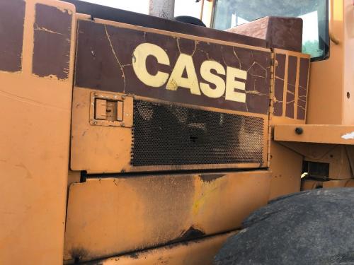 1991 Case 821 Right Door Assembly: P/N L125601