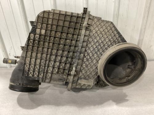 2015 Peterbilt 579 11-inch Poly Donaldson Air Cleaner