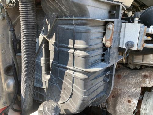 2018 Freightliner CASCADIA Right Heater Assembly