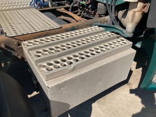 2012 Freightliner COLUMBIA 120 Heater, Auxiliary | Heater Unit W/ Enclosure Only