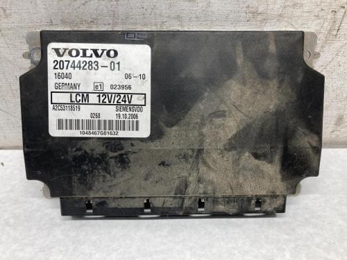 2007 Volvo VNL Light Control Module | P/N 20744283-01 | Volvo Lcm