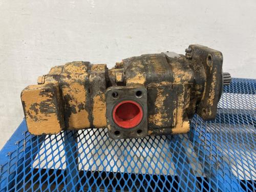 1991 Case 821 Hydraulic Pump: P/N L126103
