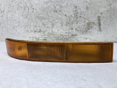 2009 Chevrolet EXPRESS Right Parking Lamp: P/N 16530392