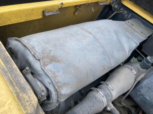 2008 New Holland L185 Exhaust: P/N 87672329