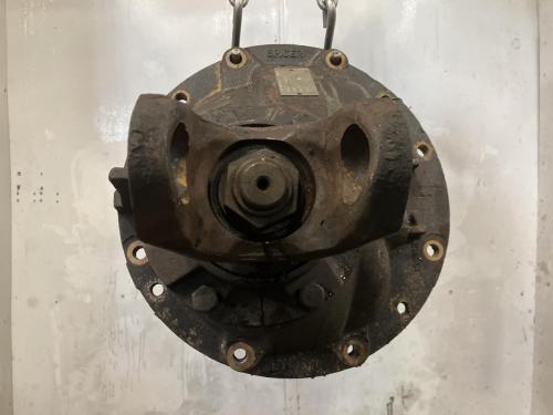Eaton RS404 Rear Differential/Carrier | Ratio: 3.70 | Cast# Hn02408466