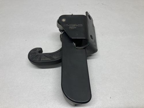 2018 Freightliner CASCADIA Left Latch: P/N A17-20961-000