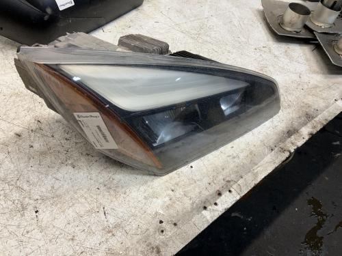 2019 Freightliner CASCADIA Right Headlamp: P/N A66-101405-003