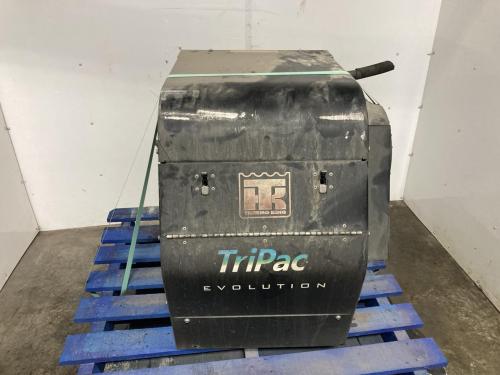 2015 Thermo King TRIPAC Apu, Engine