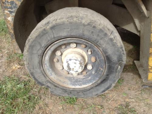 1998 Yale GDP100 Tire And Rim